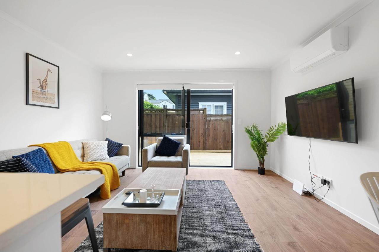 New Towhouse Walk To The Hospital & Cbd & The Lake Χάμιλτον Εξωτερικό φωτογραφία